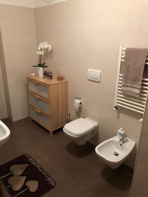 Joy Apartment Bari Bagian luar foto