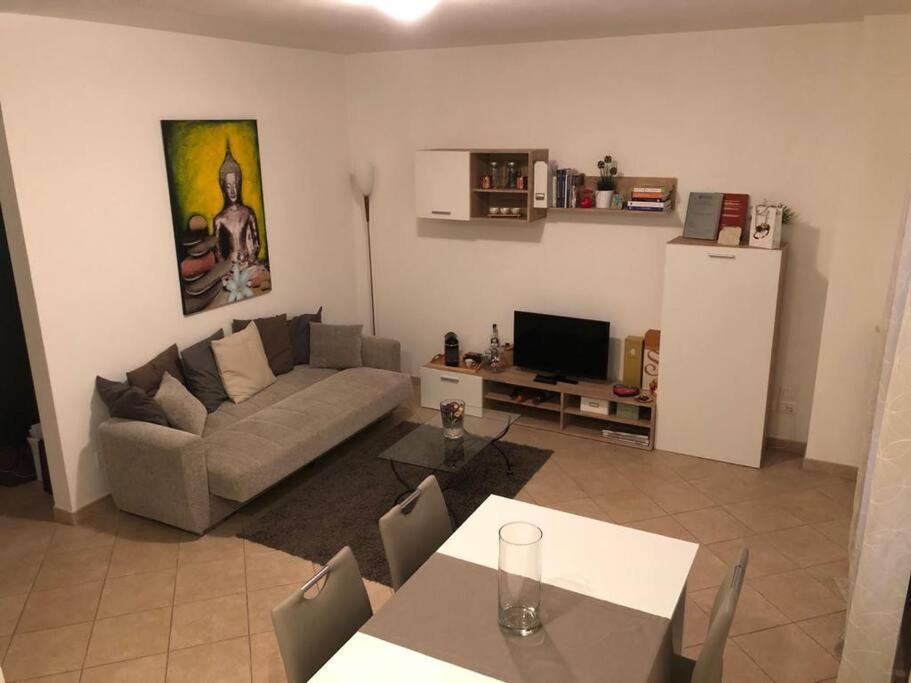 Joy Apartment Bari Bagian luar foto